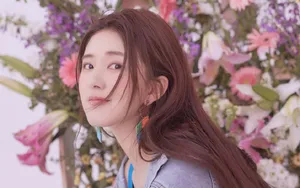 花一般的美女赵露思图片_2