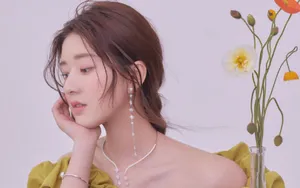 花一般的美女赵露思图片_4