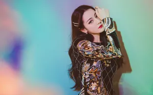 迪丽热巴性感优雅图片壁纸_5