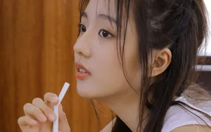 阳光性感美女头像图片_6