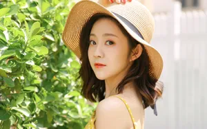 夏日吊带清凉美女图片_7