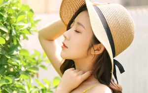 夏日吊带清凉美女图片_8