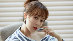 杨紫头像图片_16