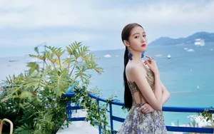 关晓彤性感壁纸