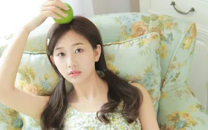 清纯吊带裙美女图片壁纸_7