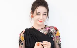 迪丽热巴连衣裙壁纸