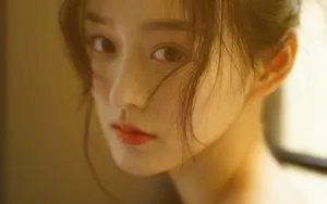 清凉美女何泓姗图片_5