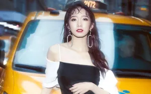 孟美岐写真图片_3