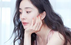 杨幂粉色礼服图片壁纸_3