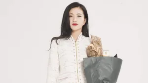 包文婧图片大全_10