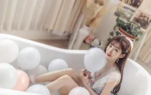 性感迷人的蕾丝裙美女写真图片_4