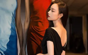 倪妮性感露背装写真图片_3
