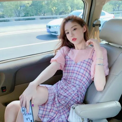 2021最新好看的闺蜜头像美女头像一人一张一对两张第1张