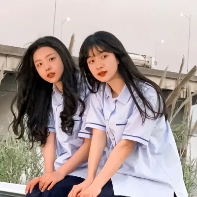 长发女生双人同框闺蜜真人头像第1张