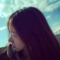 陌陌群美女头像第1张