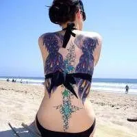 个性性感纹身头像女第1张