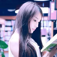 清纯甜美美女生活头像图片第1张