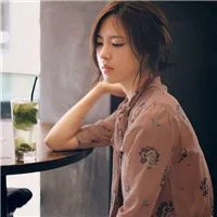 文艺复古女生头像第1张