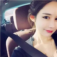 唯美飘逸时尚风长发女生头像第1张