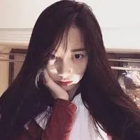 清新灵动短发女生头像第1张