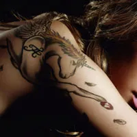 外国纹身女孩个性头像图片第1张