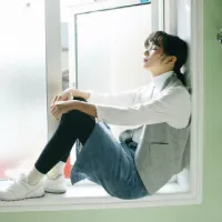 女生qq头像各个季节的都有第1张