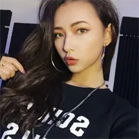 清新自然大眼性感猛女头像图片第1张