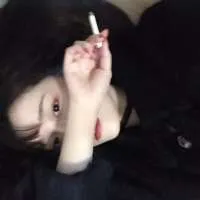 清新甜美简约自然女生头像第1张
