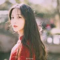 温暖如春唯美好看女生头像第1张