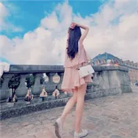 单身背影女生头像第1张