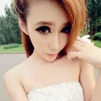 qq性感妩媚女生头像第1张