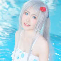 本间芽衣子cos头像图片第1张