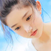 海边清纯可人美女头像18岁的少女第1张