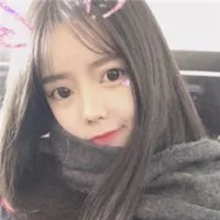 小清新学院风可爱女生QQ头像第1张