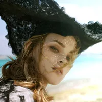 40岁女人微信性感头像长发意境好看的第1张