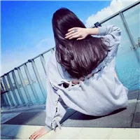 小清新LOMO女生头像第1张