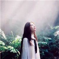 文艺女青年头像第1张