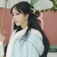 西柚味的小仙女头像图片第1张