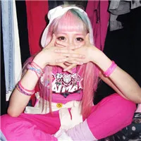 个性原宿风女头像第1张