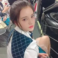 韩版时尚女生头像第1张