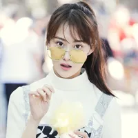 曹曦月头像第1张