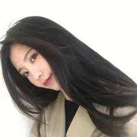 长发美女头像高清第1张