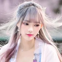 高清美女头像生活照第1张