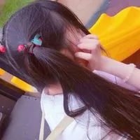 从未奢望过公子垂眸一眼的时尚美女头像第1张