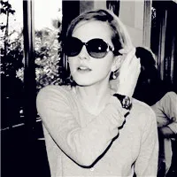 墨镜美女头像第1张