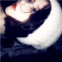 戴眼镜的头像女第1张