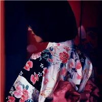 日系举伞女生和服头像第1张