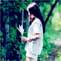 森系爱笑女生头像第1张