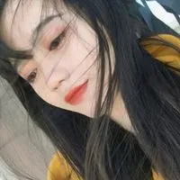 时尚气息扑面而来的气质美女头像图片第1张