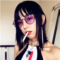 社会姐叼烟霸气头像第1张